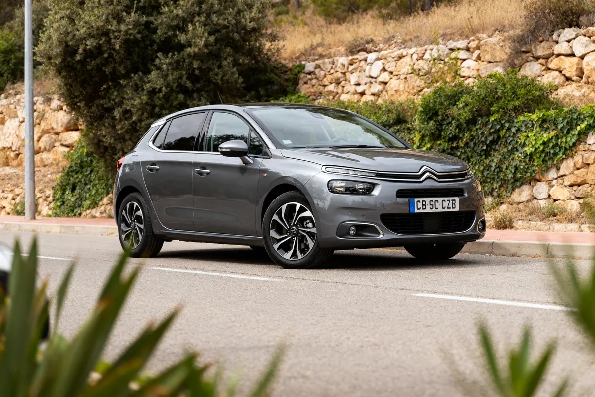 Citroen c4 gris: encuentra el coche híbrido, eléctrico o de segunda mano