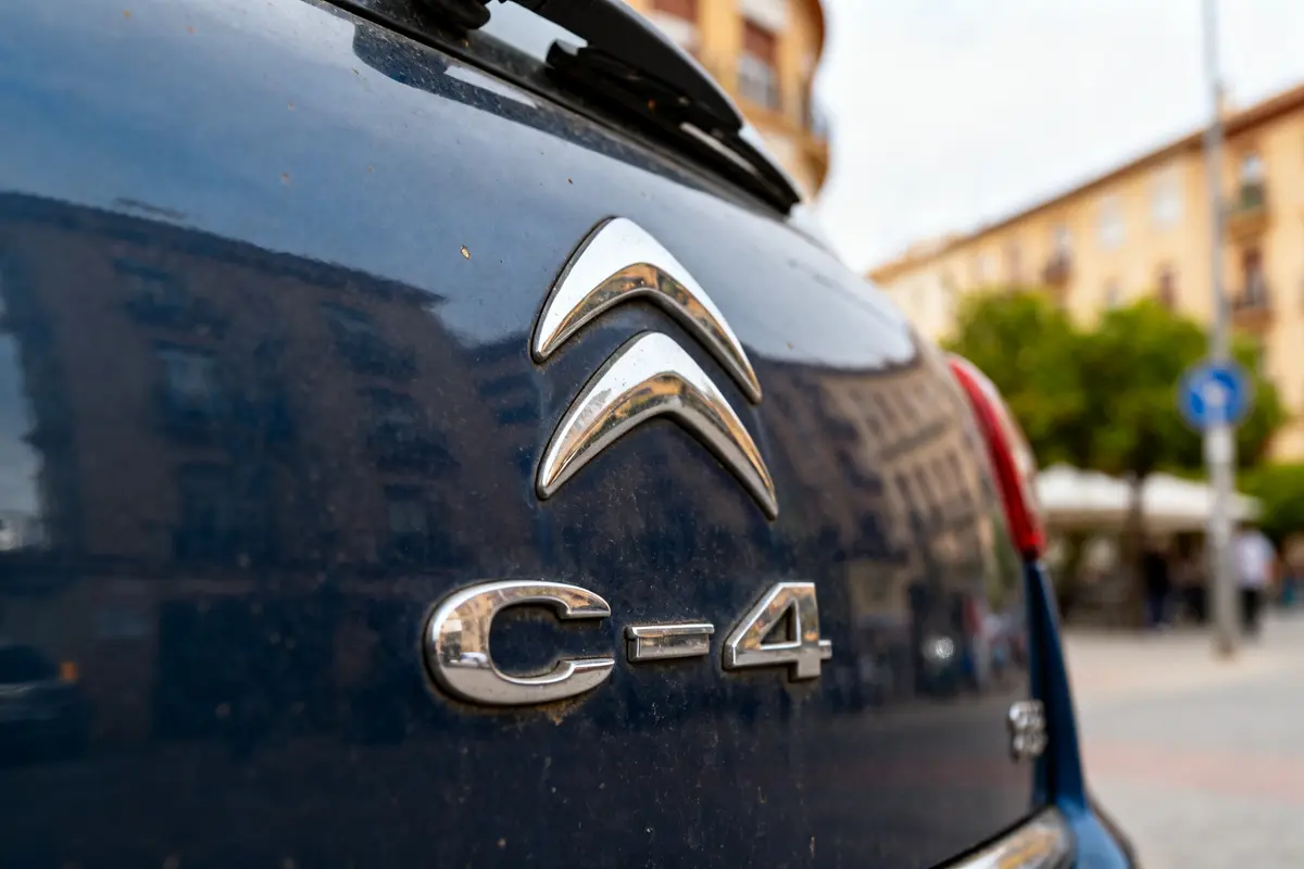 Anagrama Citroën C4: dónde comprar emblemas originales y de segunda mano